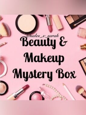 8/$35 NWT MYSTERY BEAUTY BAG💋